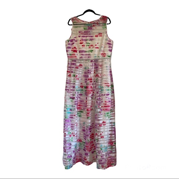 Tahari Dresses & Skirts - NWOT | Tahari | Absolutely Stunning Floral Organza Beaded Maxi Dress | Size 16